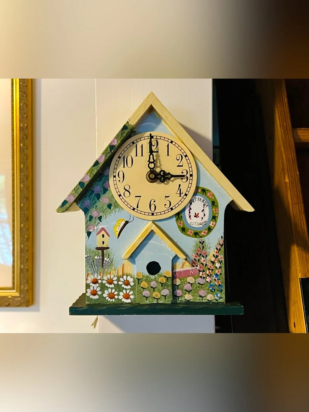 Handmade vintage artist